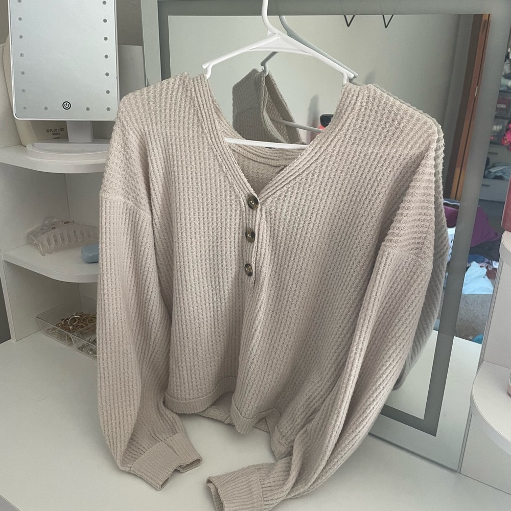 AMERICAN EAGLE TOP